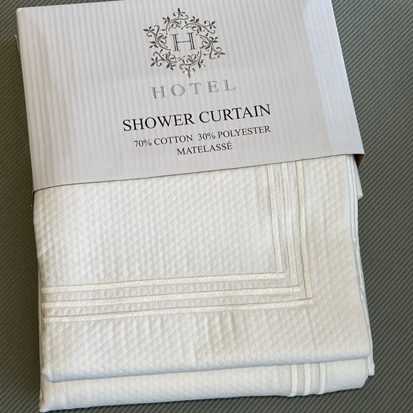 Hotel Bath New Hotel Embroidered Matelasse Shower Curtain White